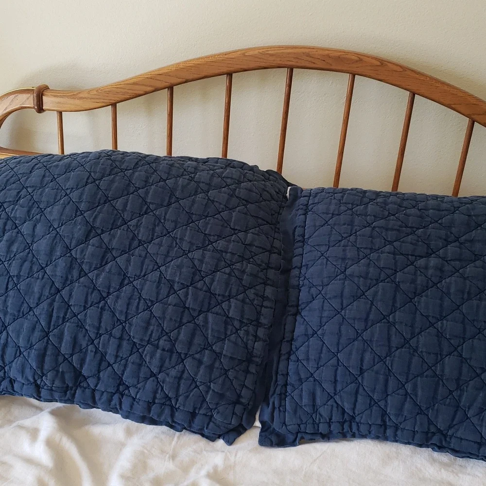 Pottery Barn Belgian Flax Linen Diamond Quilted Pillow Shams Set of 2